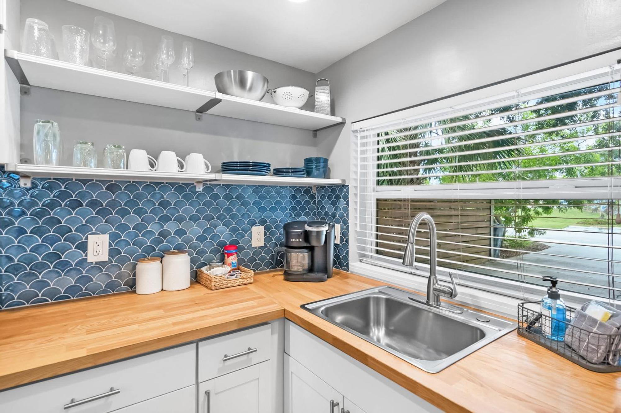 Coral Cottage, Stylish Studio Suite On Canal, Walkable To Beach, Private Parking St. Augustine Extérieur photo